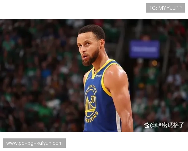 库里利用节奏制造空位再中三分,勇士攻势猛烈